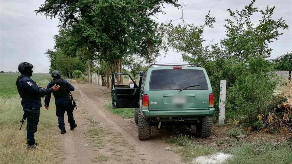 Policías estatales recuperan camioneta con reporte de robo