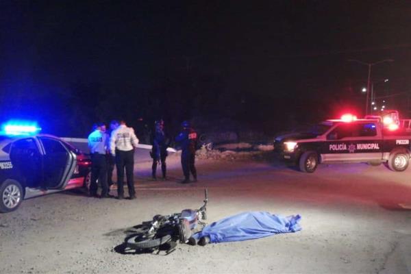 Muere motociclista de JJR en desigual choque en Los Mochis