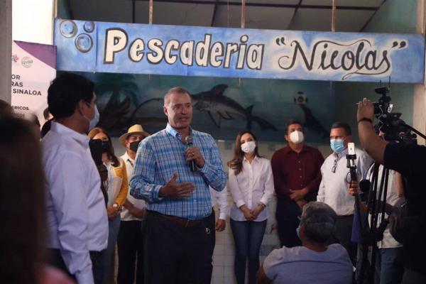 Inicia Quirino remodelación del mercado de Pericos
