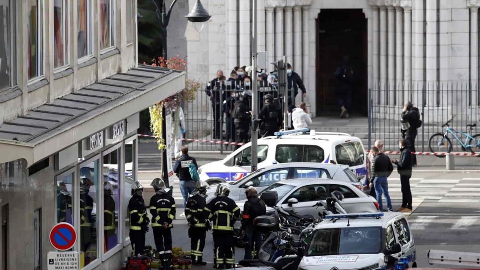 El terrorismo vuelve a atacar a Francia con tres muertos en una iglesia