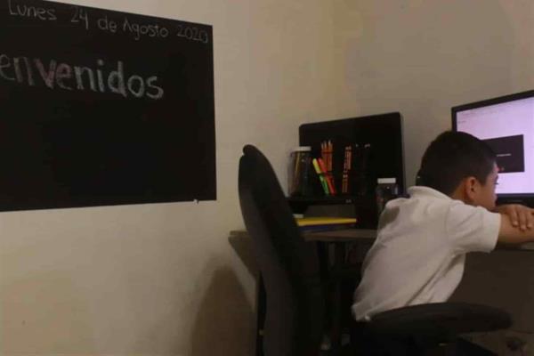 Continúa educación básica con clases distancia en Sinaloa este miércoles