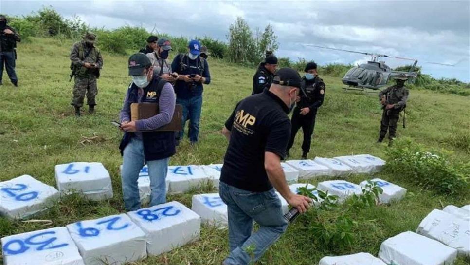 Detienen a piloto mochitense en Guatemala con avioneta cargada de cocaína