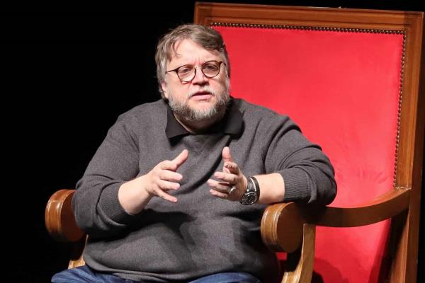 Guillermo del Toro: Vivimos momentos de devastación y división en el mundo