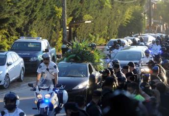 Maradona ya descansa en paz tras una multitudinaria despedida en Argentina