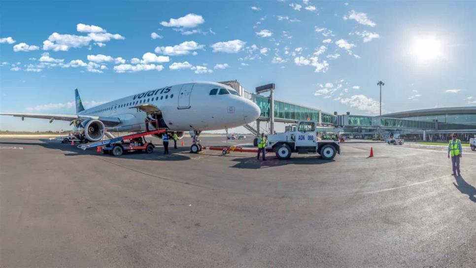 Aerolíneas operan al 100 % de su capacidad: SCT