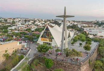 Analizan pedir certificado de vacunación en «La Lomita» en festejo de la virgen