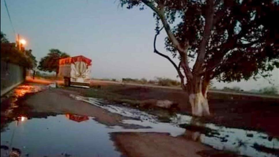 Denuncian fuga de grandes volúmenes de agua en planta de La Arrocera