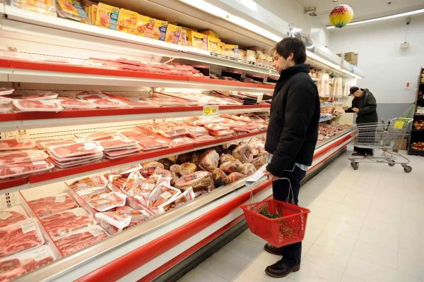 ”Mil pesos son dos bolsas del súper y no llevas nada”, ciudadanos critican precio de canasta básica