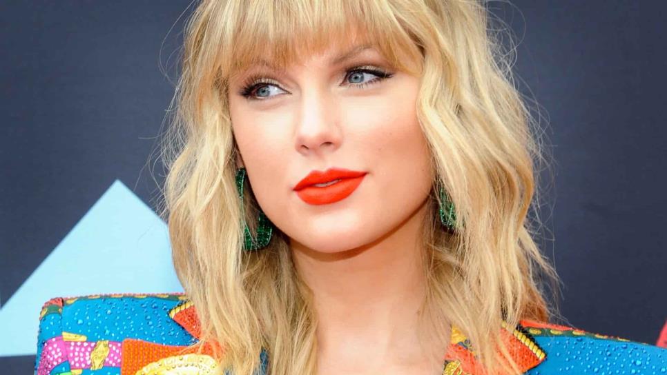 Taylor Swift anuncia otro disco sorpresa, Evermore, hermana de Folklore