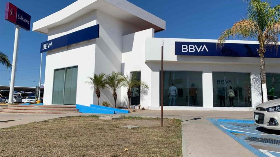 Cuentahabiente reporta asalto en banco de Los Mochis