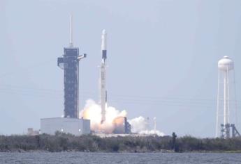 SpaceX envía con éxito un satélite desde Florida en su última misión de 2020