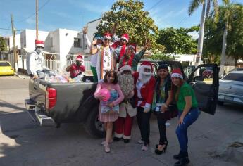 Llega “Santa” a casa de Sabuesos Guerreras