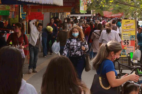 Comerciantes entran en pánico y suben sus precios