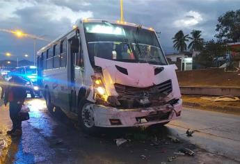 Choque entre camiones urbanos deja 7 lesionados en Mazatlán
