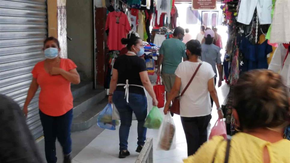Sigue el uso de bolsas y popotes de plástico no biodegradable en Mazatlán Sigue el uso de bolsas y popotes de plástico no biodegradable en Mazatlán