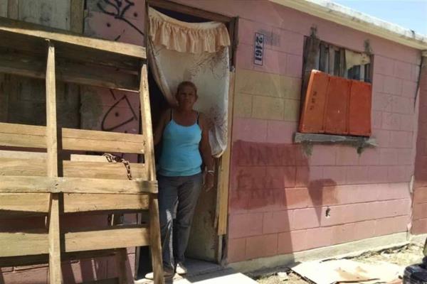 A la espera precaristas de Los Mochis que Infonavit ofrezca paquete de casas