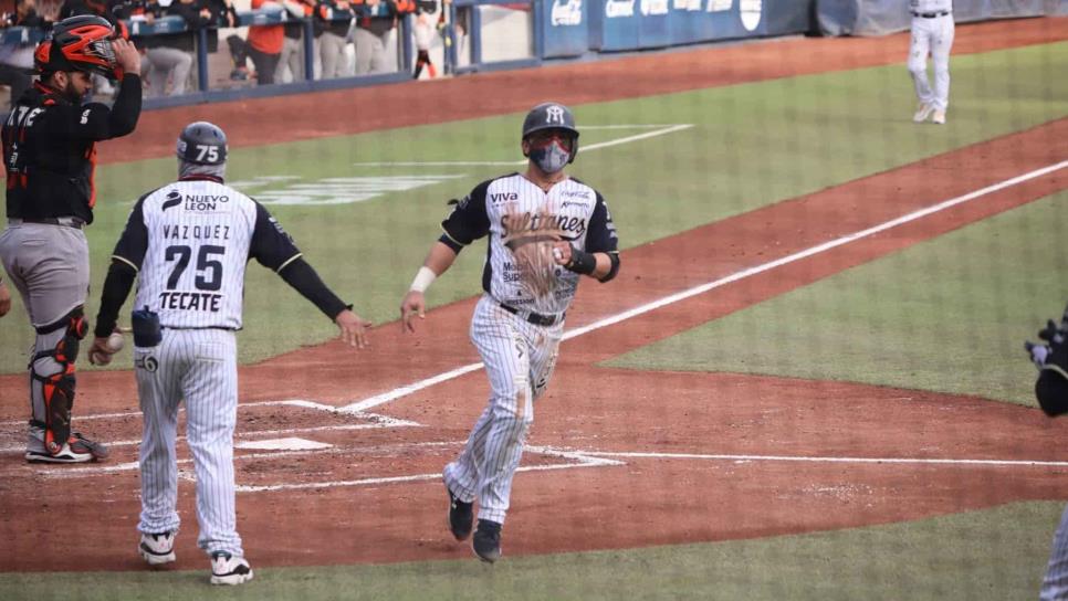 Sultanes iguala serie semifinal ante Naranjeros