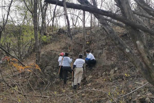 Sabuesos Guerreras localizan restos humanos al oriente de Culiacán