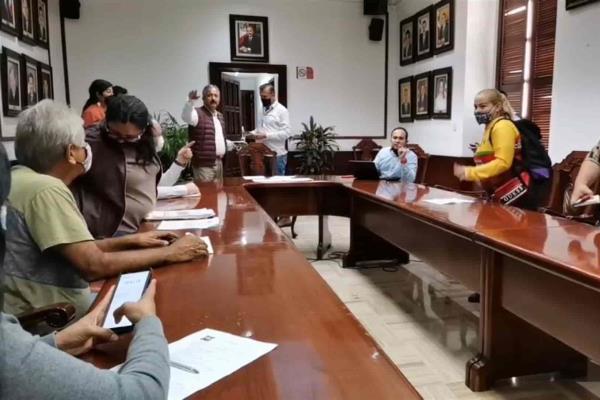 Llegan a un acuerdo: tiangueros tendrán tres días más para vender