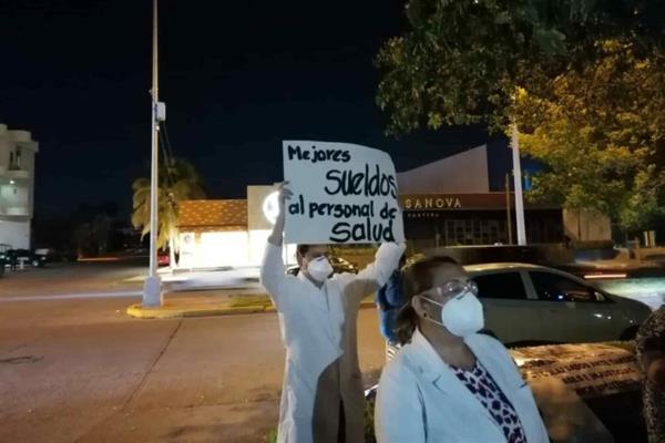 En Sinaloa hay personal de Salud que trabaja desde hace 20 años y no tiene Seguro Social