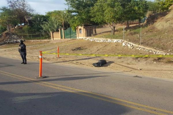 Localizan a un hombre embolsado en El Vado, Choix