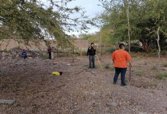 Denuncian vecinos de Topolobampo invasión de predios en La Curva