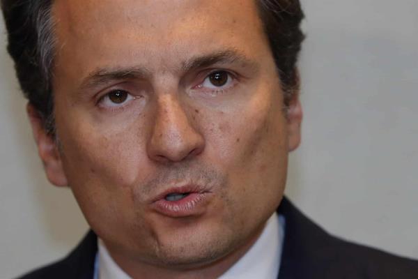 Ordenan a la Fiscalía mexicana publicar parte médico de exdirector de Pemex