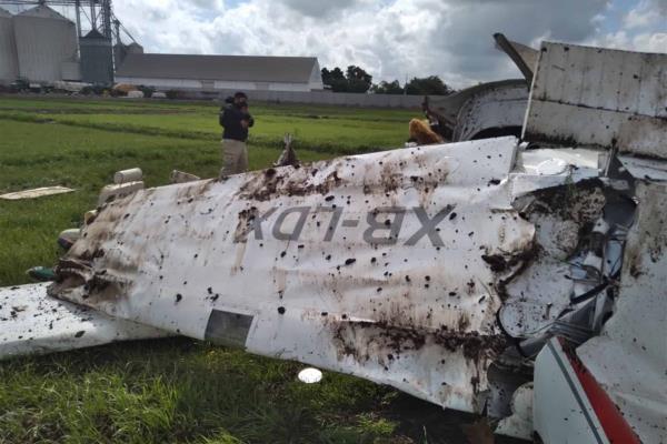 Se desploma avioneta en Navolato: hay 3 muertos
