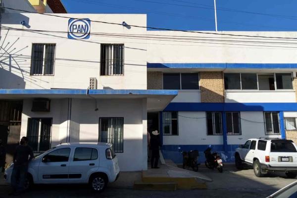 Algunos renuncian al PAN para apoyar a Rocha Moya: Roberto González