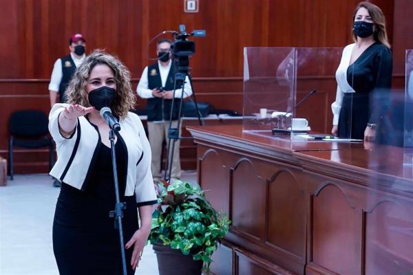 Jehovana Martínez, nueva Síndica Procuradora suplente de Ahome