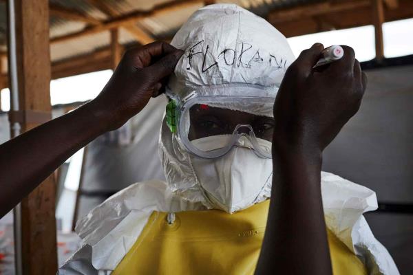 La OMS declara alto el riesgo de epidemia de ébola en África Occidental