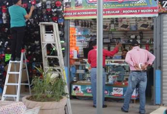 Exigen locatarios del Zona 030 medidores de luz independientes