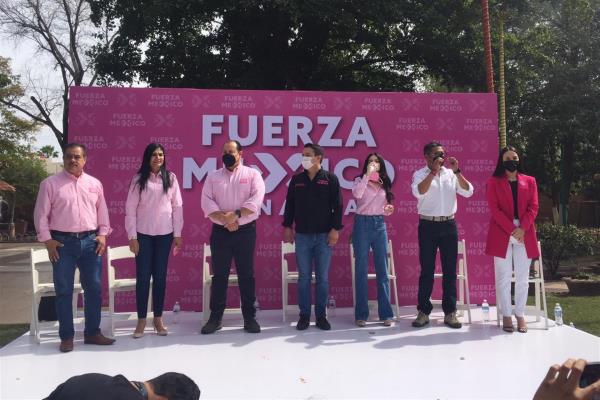 Ha llegado el momento de que una mujer abandere Sinaloa: Gerardo Islas
