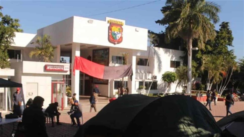 18 funcionarios dejaron el Ayuntamiento de Guasave, por aspiraciones políticas