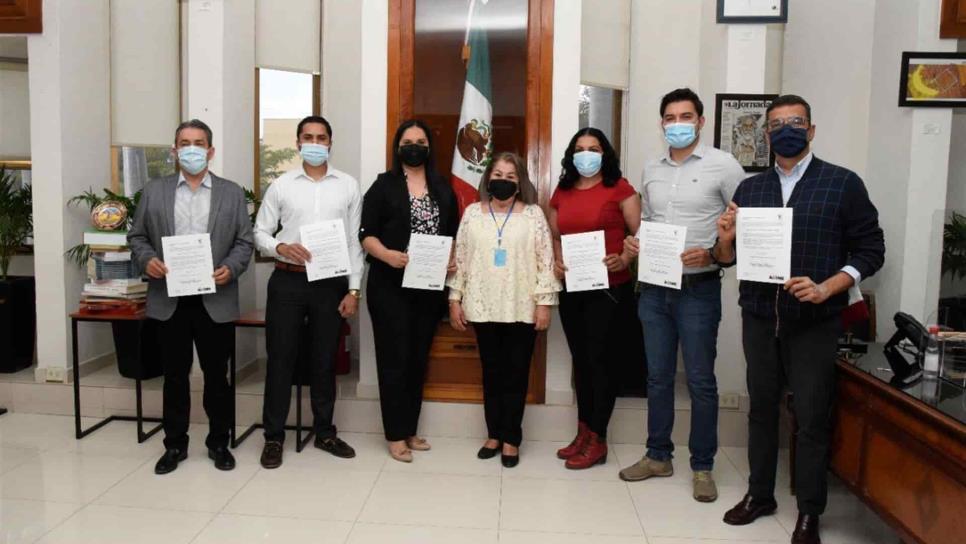 Toma protesta Socorro Calderón a nuevos directores del Ayuntamiento de Ahome