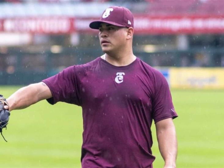 No incluyen a Manny Bañuelos en el róster de su equipo en Taiwán No incluyen a Manny Bañuelos en el róster de su equipo en Taiwán