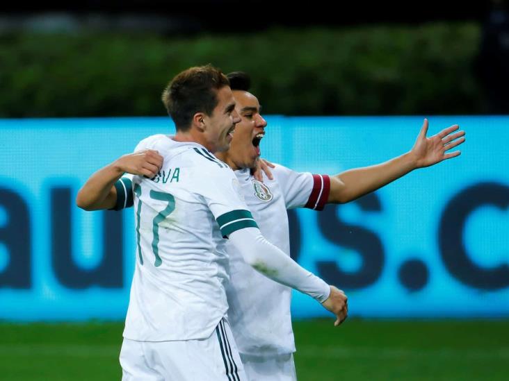 México golea 0-3 a Costa Rica y se clasifica a las semifinales México golea 0-3 a Costa Rica y se clasifica a las semifinales