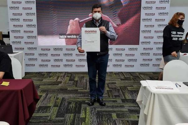 Se registra Manuel Chapman como candidato de Morena al Distrito Federal 02