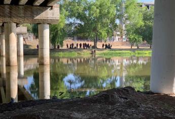 Hombre se tira a las aguas del río Tamazula en Culiacán