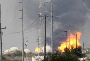 Se incendia refinería Lázaro Cárdenas en Minatitlán, Veracruz