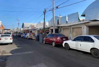 Ni los camiones llegan al “mercadito”, locatarios lamentan el abandono de las autoridades