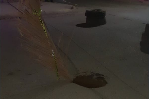 Aparece socavón en la Higuera de Zaragoza