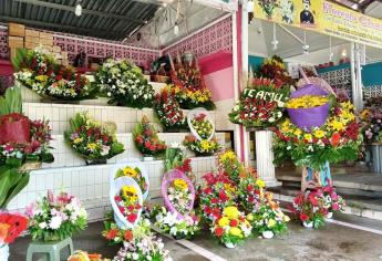 Apuestan floristas en Mazatlán por el Día de las Madres