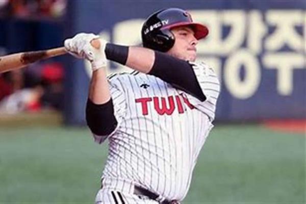 Llega el segundo cuadrangular para Roberto Ramos