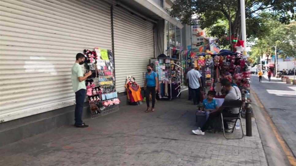 Locatarios quieren desaparecer a los ambulantes del centro de Culiacán, denuncian