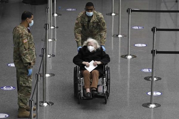 Deportan por error a mujer de 81 años, con Alzheimer y residente legal en Texas
