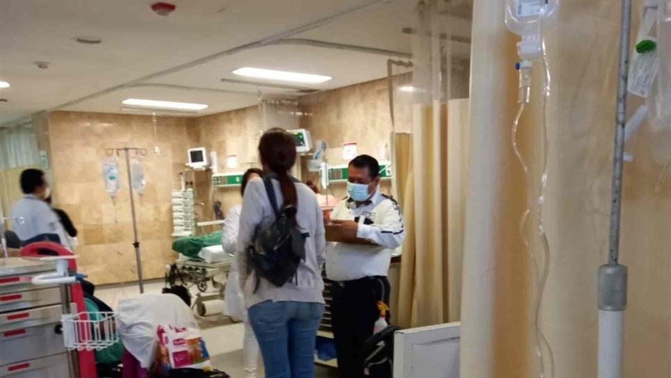 Denuncian que guardia del HGZ 49 da malos tratos a familiares de pacientes