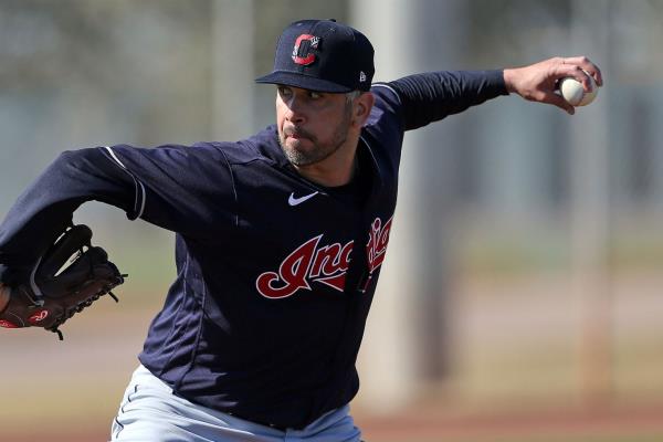 Indios de Cleveland ponen en asignación a Óliver Pérez