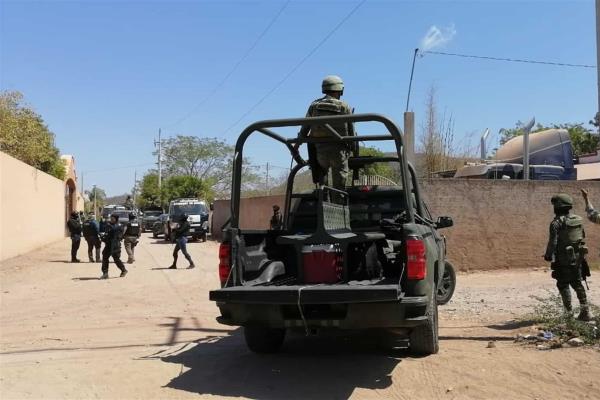Aseguran Ejército y Policía Estatal finca con presunto laboratorio al sur de Culiacán