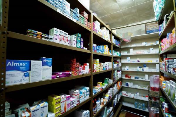 Cofepris dicta normativa para fabricación de medicamentos